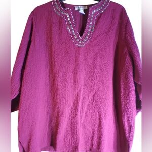 C D Danials Women's Embellished Magenta Top Size 1x V Neck Aztec Boho Hippie